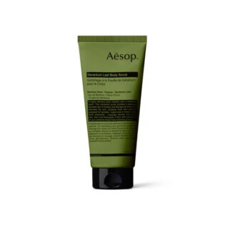 Peeling do ciała z liści geranium